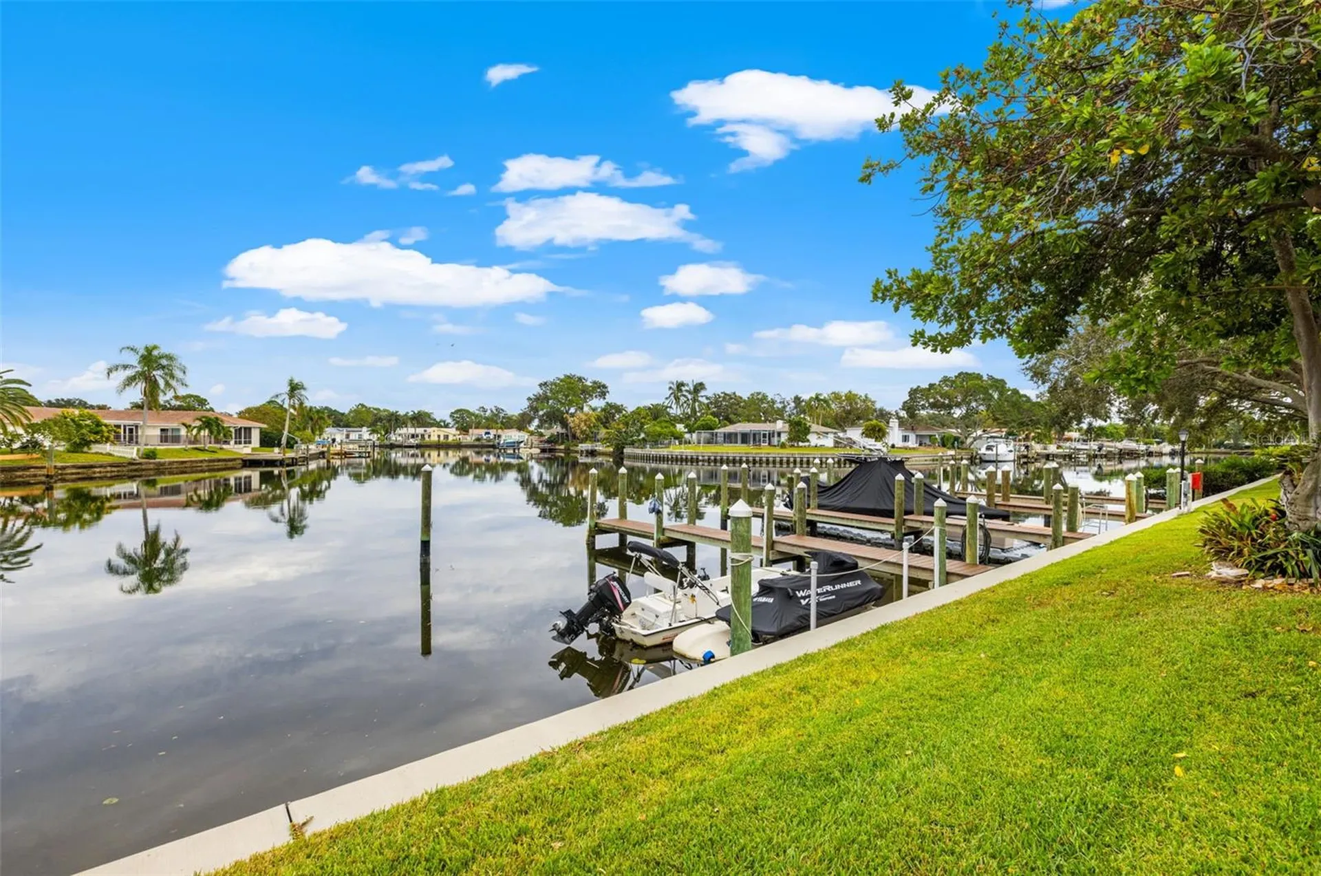 6525 Cape Sable Way NE St Petersburg FL 33702
