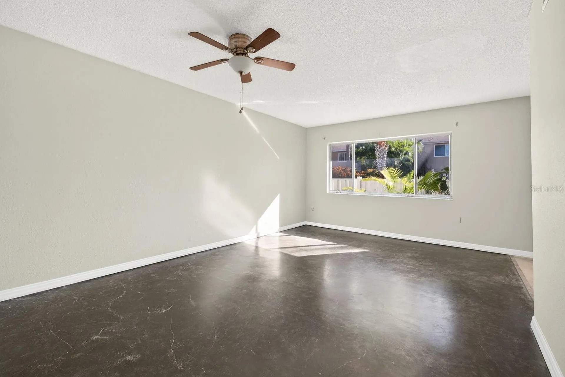 6525 Cape Sable Way NE St Petersburg FL 33702