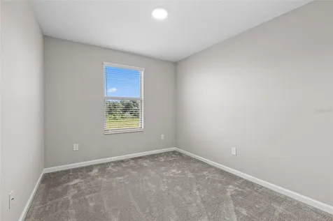 271 Smugglers Way Apopka FL 32712