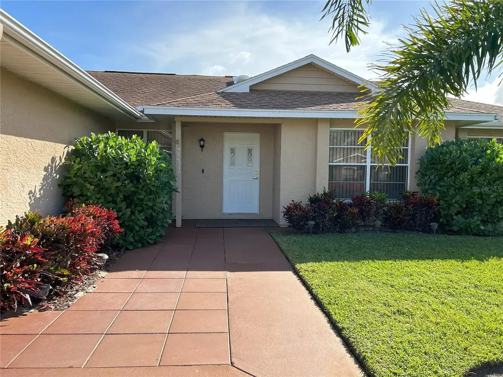 2232 SE Longhorn Avenue Port St Lucie FL 34952