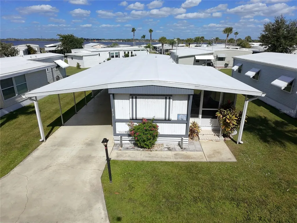 213 Lakeside Ranch Circle Winter Haven FL 33881