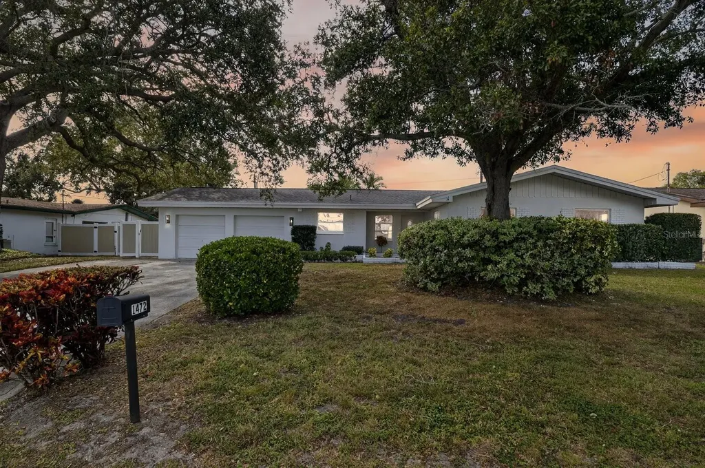 1472 Hunter Lane Clearwater FL 33764