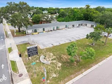 2200 S Bay Street Eustis FL 32726