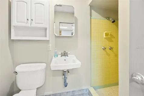 2200 S Bay Street Eustis FL 32726