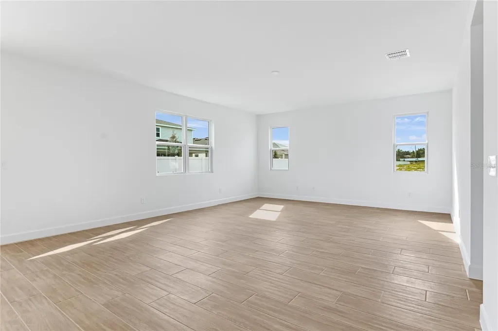 178 Blue Star Court Tavares FL 32778