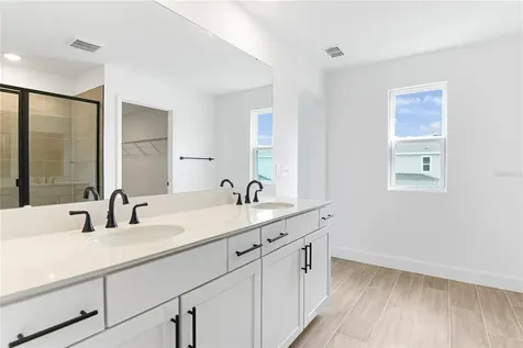 178 Blue Star Court Tavares FL 32778