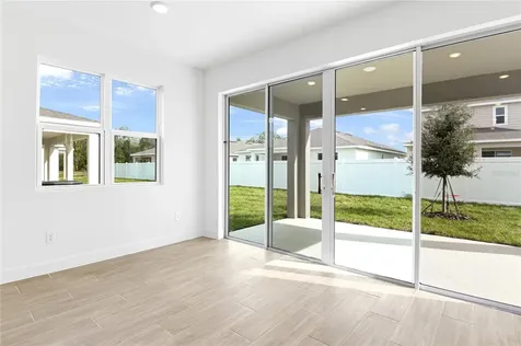 178 Blue Star Court Tavares FL 32778