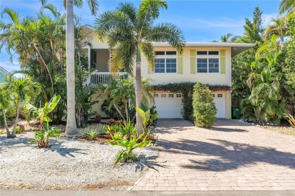 311 Iris Street Anna Maria FL 34216