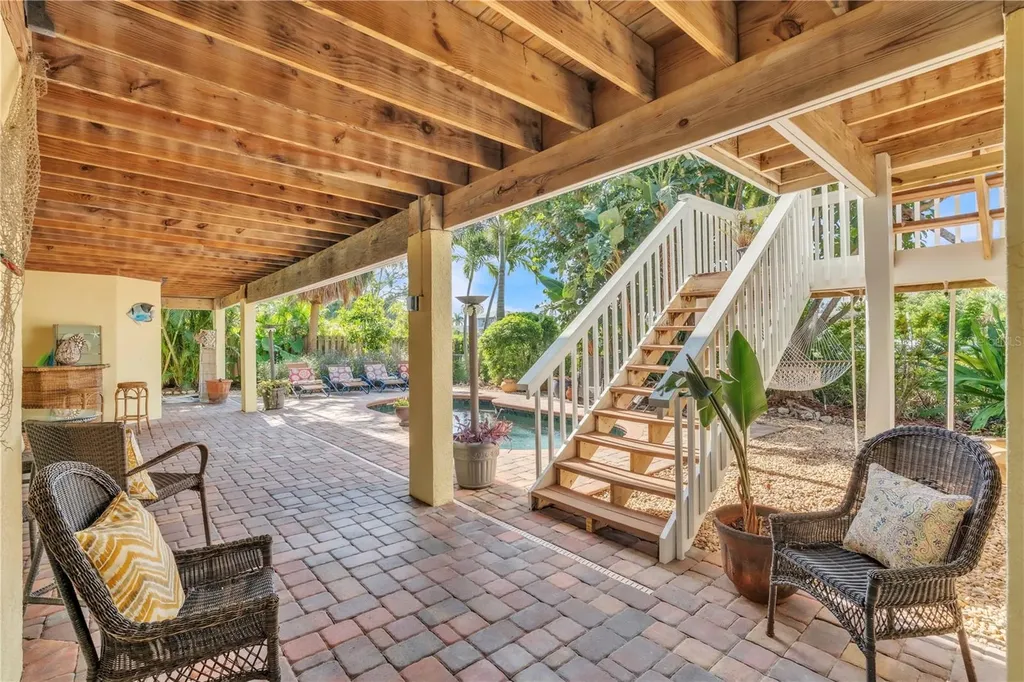 311 Iris Street Anna Maria FL 34216