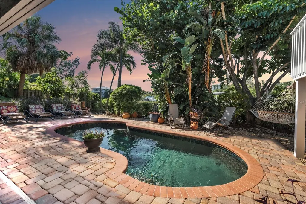 311 Iris Street Anna Maria FL 34216