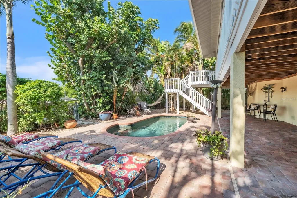 311 Iris Street Anna Maria FL 34216