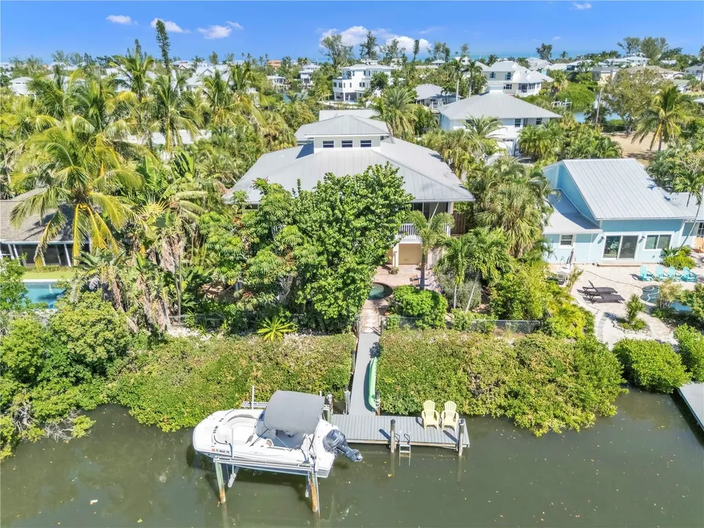 311 Iris Street Anna Maria FL 34216