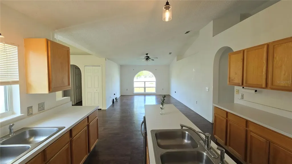 111 Turin Way Kissimmee FL 34758