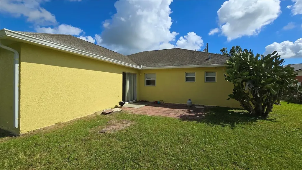 111 Turin Way Kissimmee FL 34758