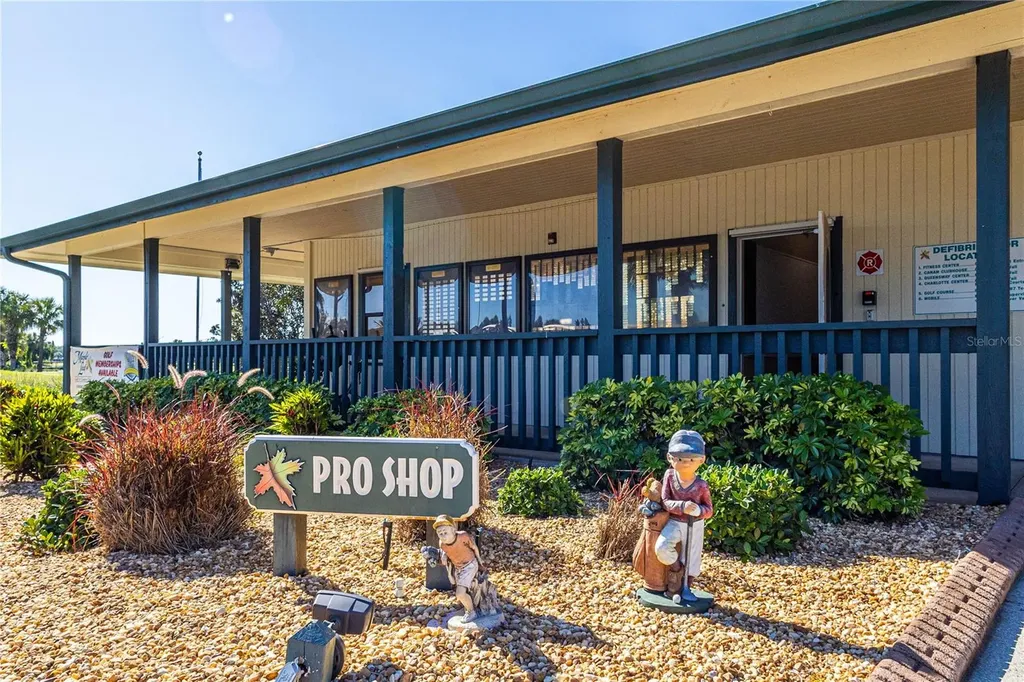 2100 Kings Highway Punta Gorda FL 33980