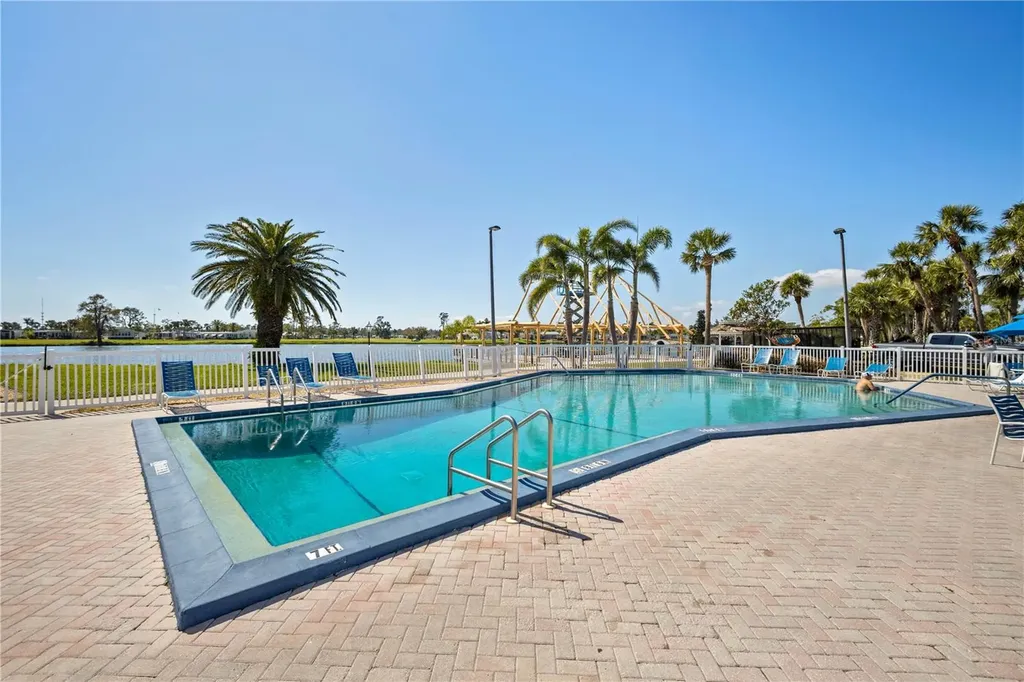 2100 Kings Highway Punta Gorda FL 33980