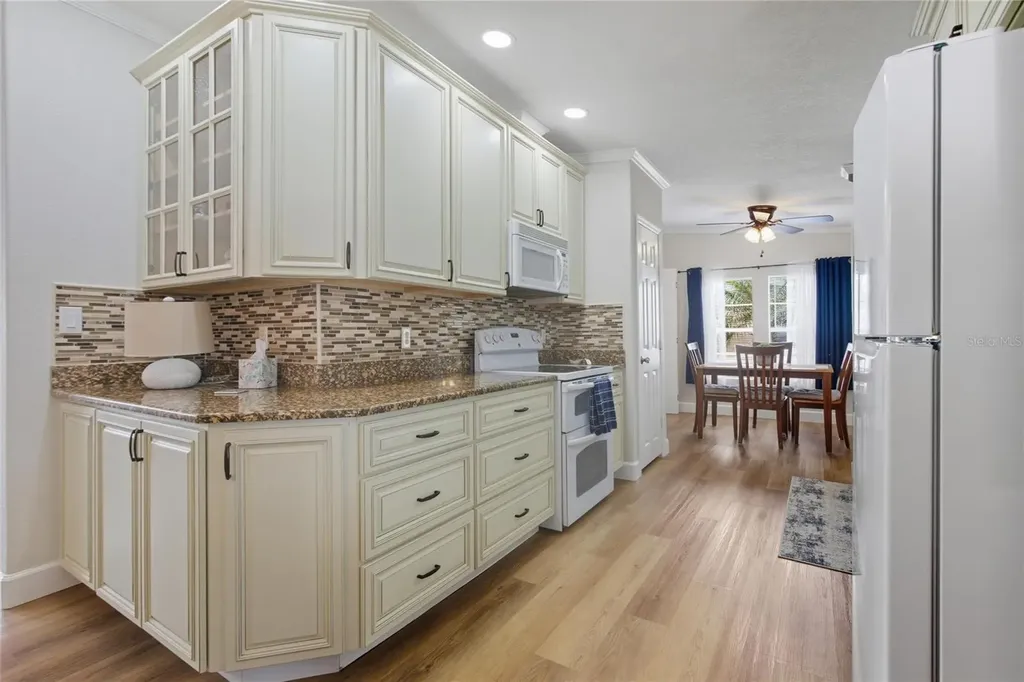 2100 Kings Highway Punta Gorda FL 33980