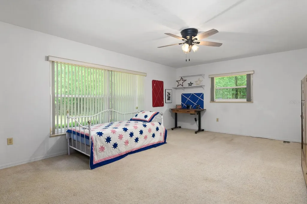23719 NW 142nd Avenue High Springs FL 32643