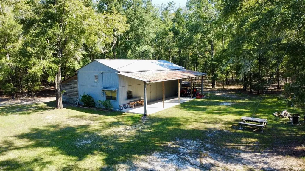 23719 NW 142nd Avenue High Springs FL 32643