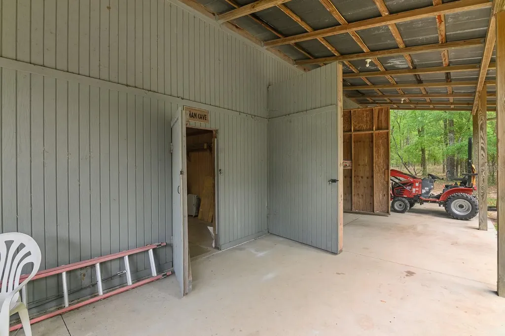 23719 NW 142nd Avenue High Springs FL 32643