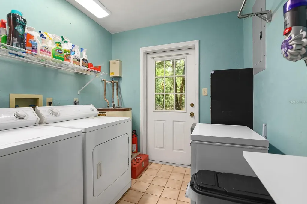 23719 NW 142nd Avenue High Springs FL 32643