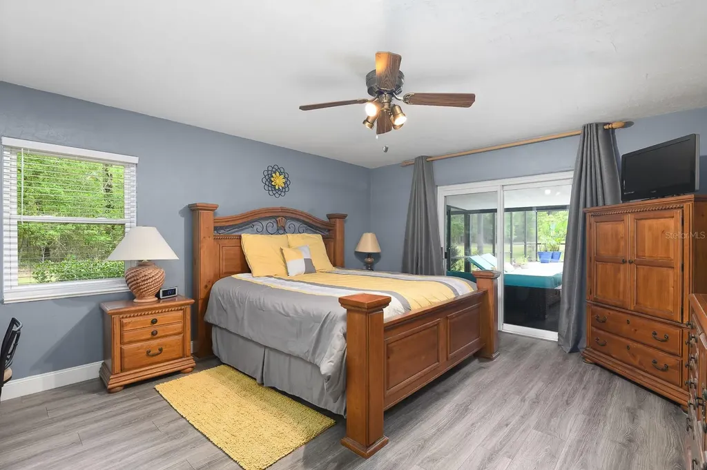 23719 NW 142nd Avenue High Springs FL 32643