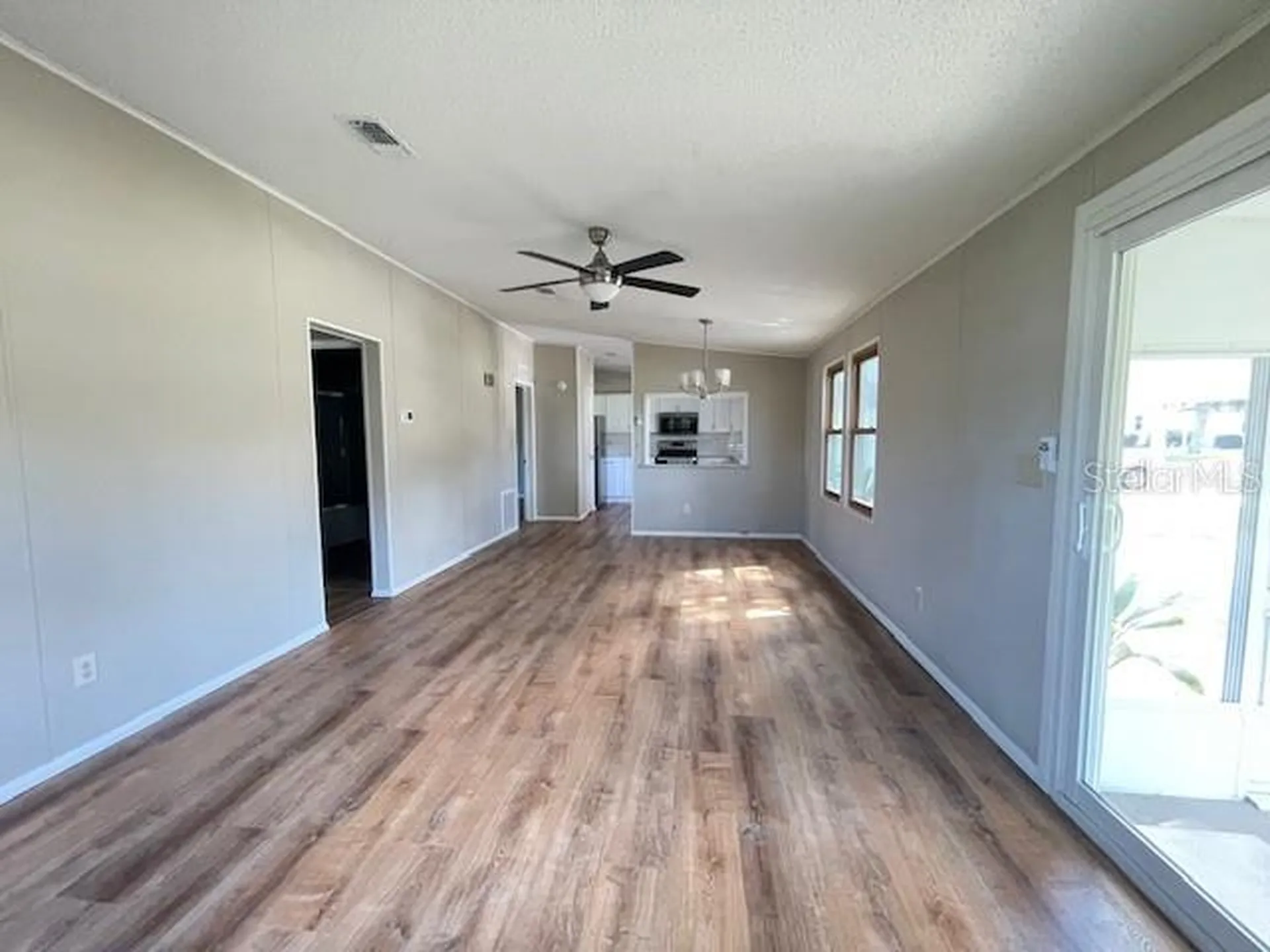 909 Orchid Street Lady Lake FL 32159