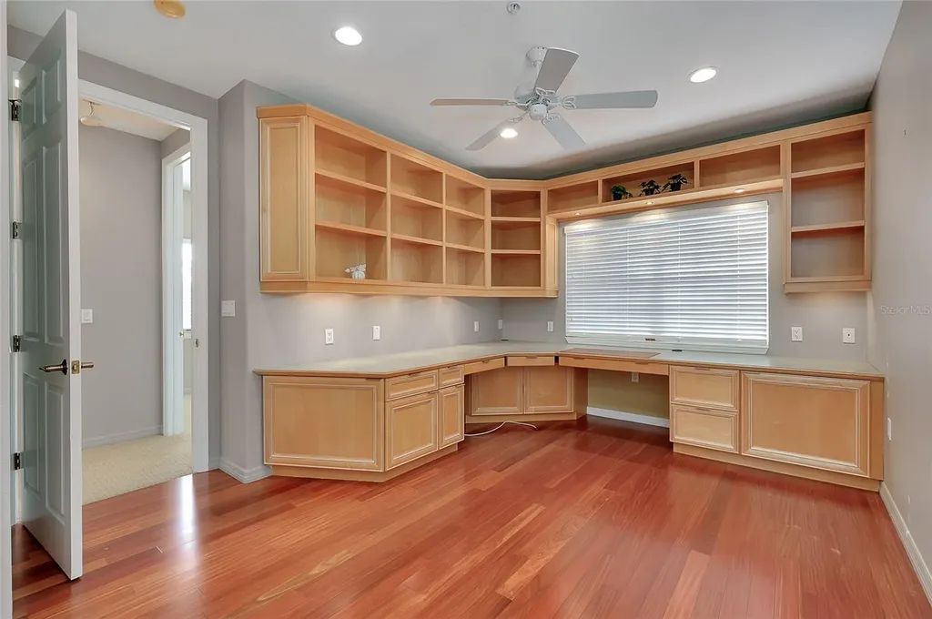 3975 Square East Lane Sarasota FL 34238