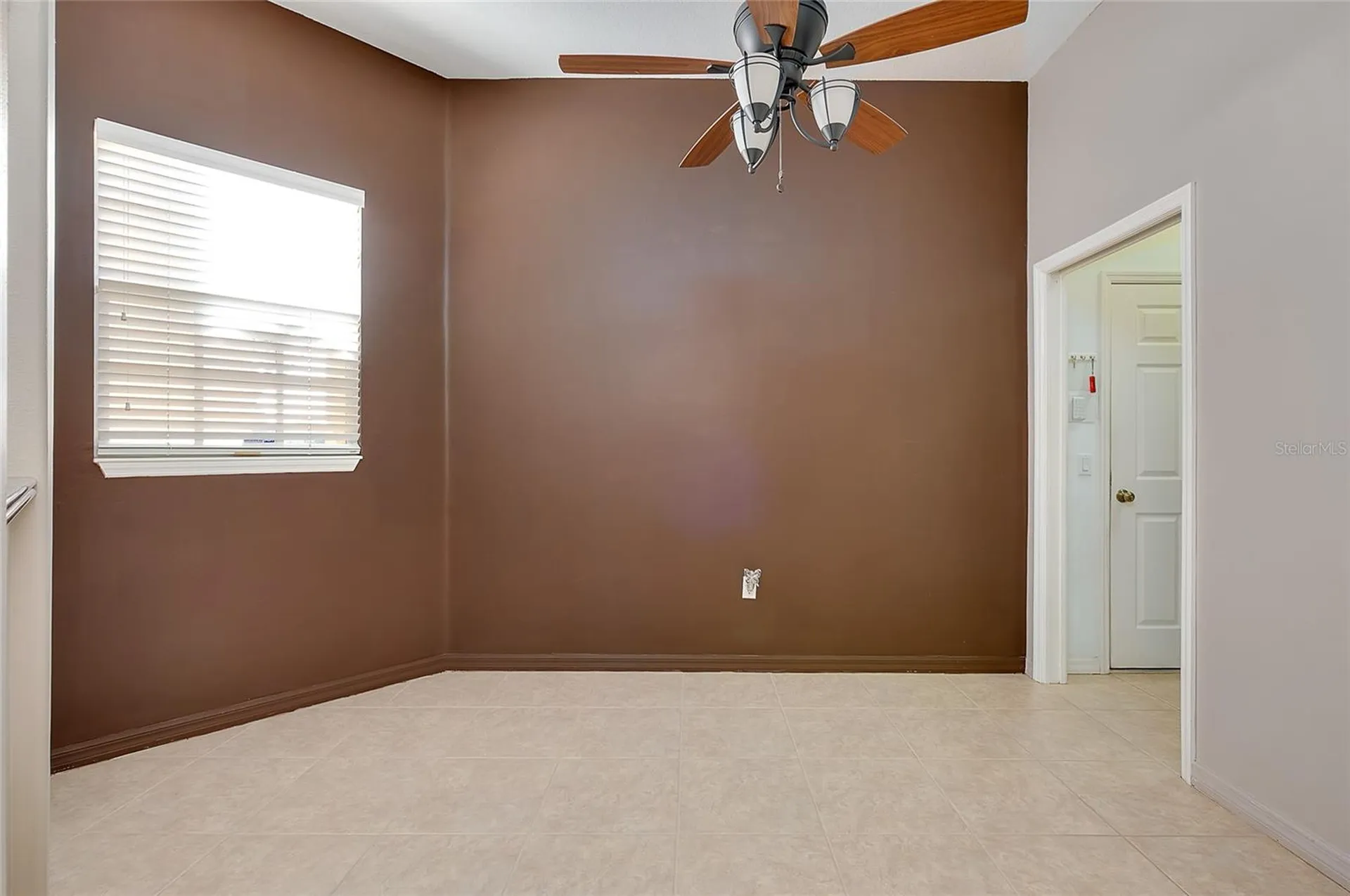 3975 Square East Lane Sarasota FL 34238