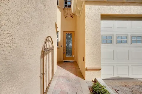 3975 Square East Lane Sarasota FL 34238