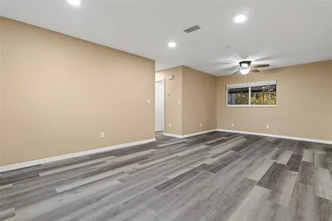 609 Holley Street Brooksville FL 34601