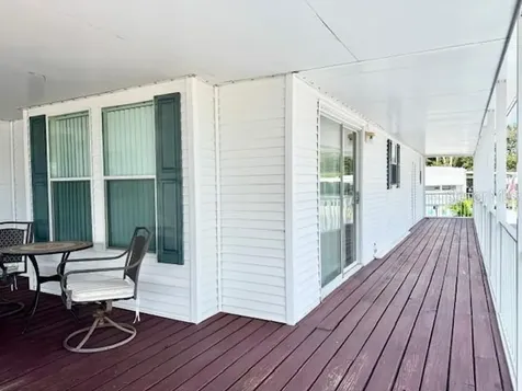 7803 46th Avenue N St Petersburg FL 33709