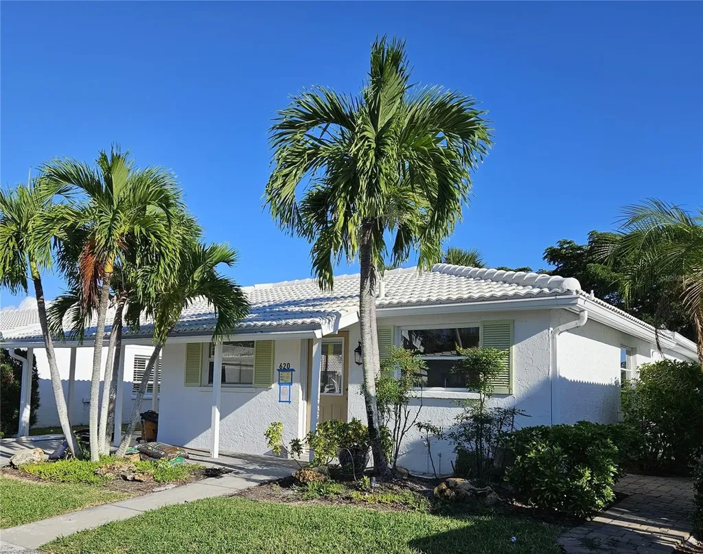 620 Spanish Drive N Longboat Key FL 34228