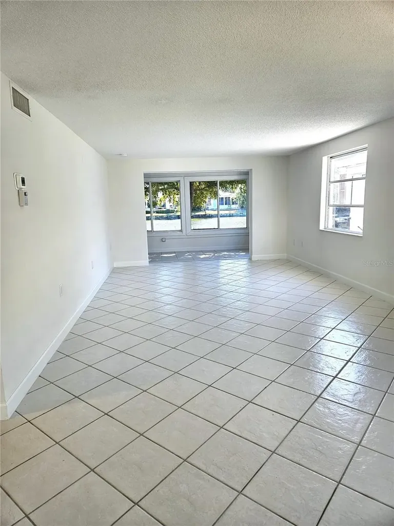 620 Spanish Drive N Longboat Key FL 34228