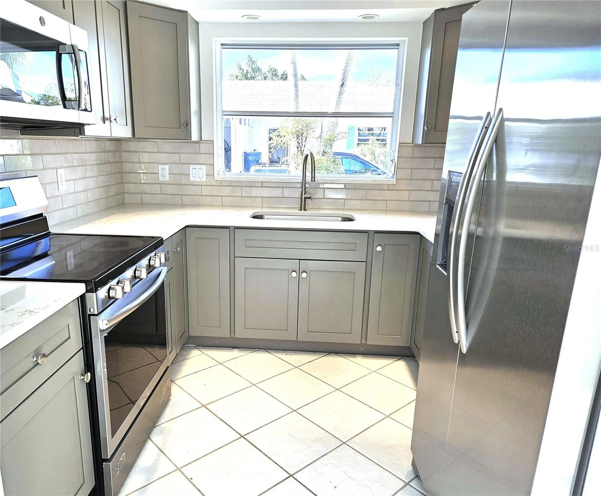 620 Spanish Drive N Longboat Key FL 34228