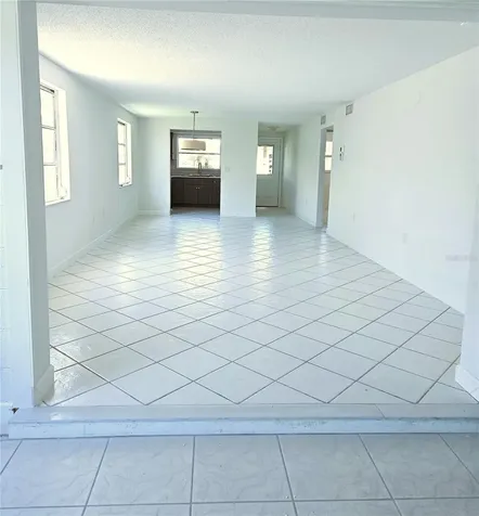 620 Spanish Drive N Longboat Key FL 34228