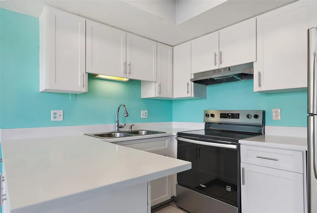 9895 1st Street E Treasure Island FL 33706
