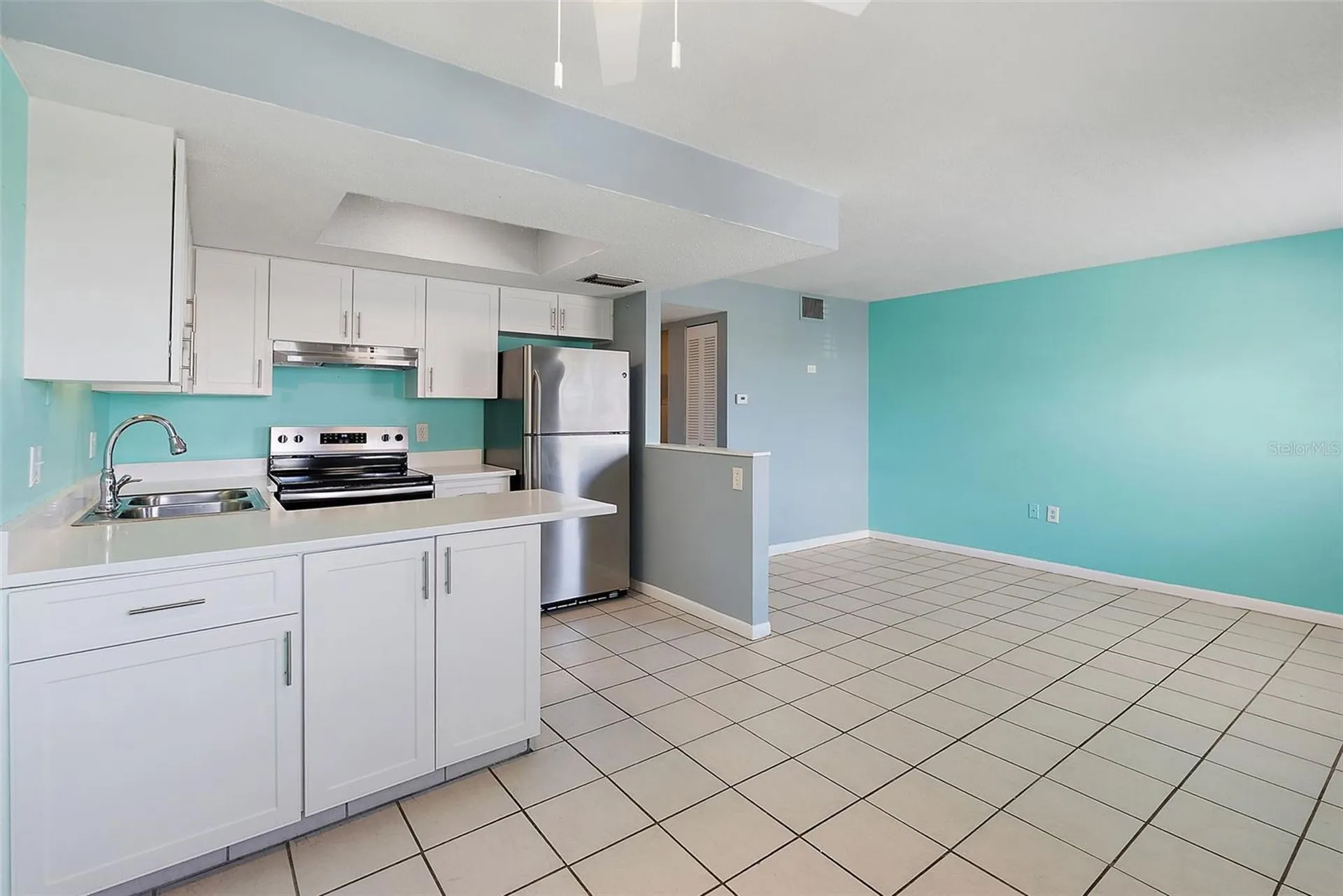 9895 1st Street E Treasure Island FL 33706