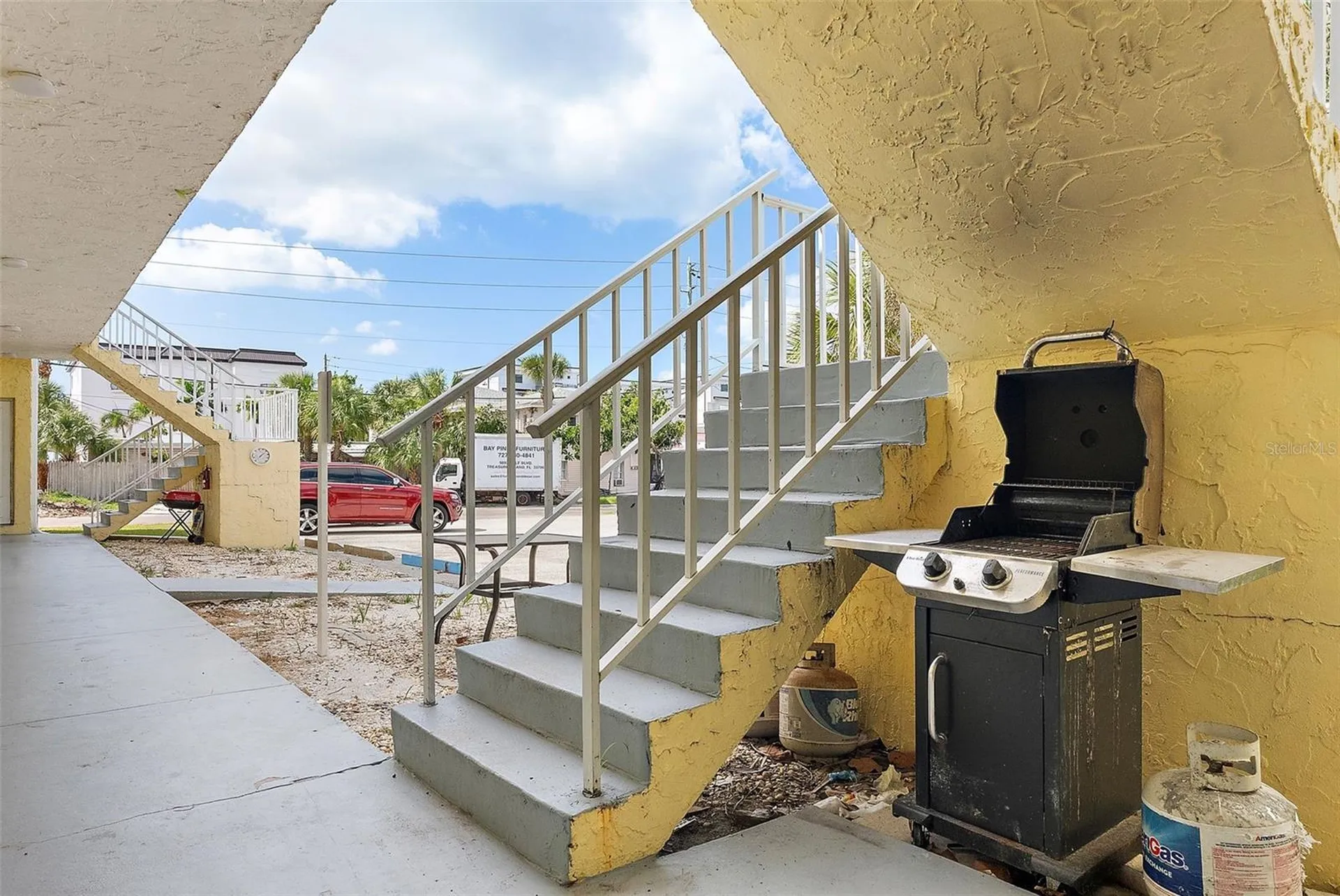 9895 1st Street E Treasure Island FL 33706
