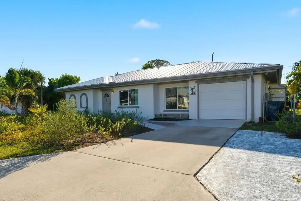 1161 S Venice Boulevard Venice FL 34293