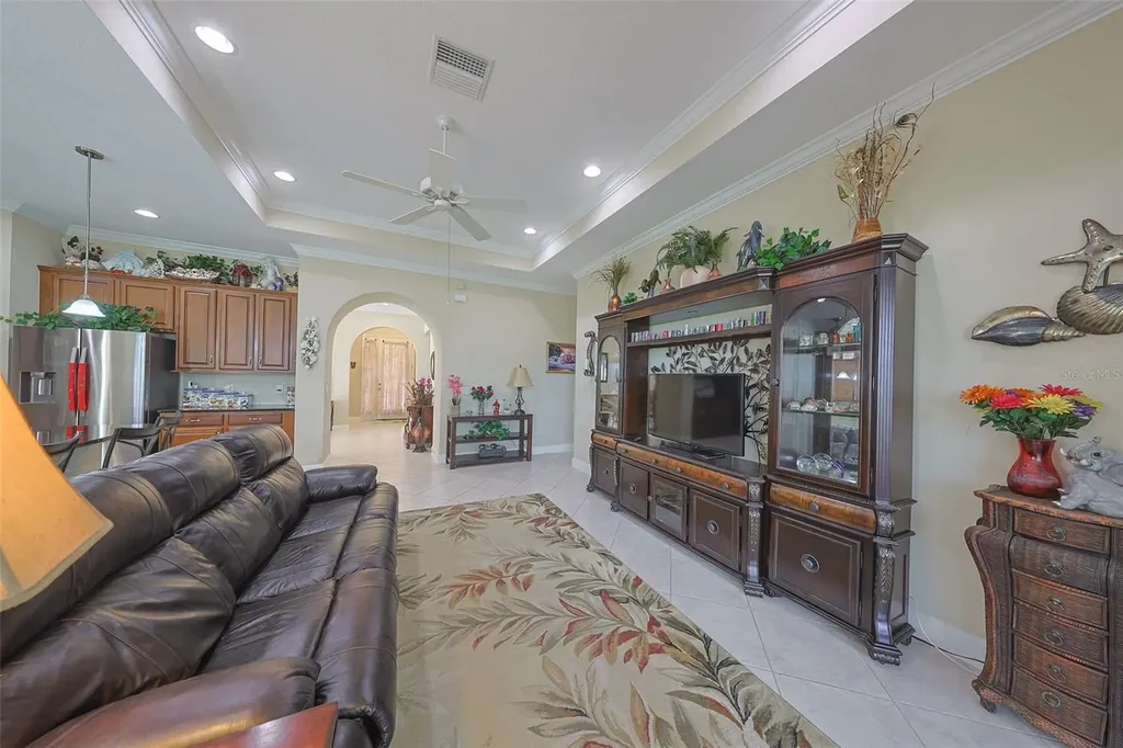 321 Siena Vista Place Sun City Center FL 33573