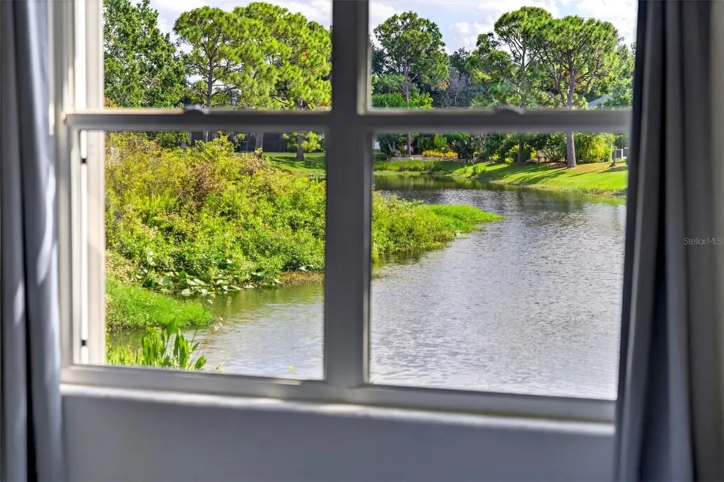 6617 Cheswick Street Sarasota FL 34243