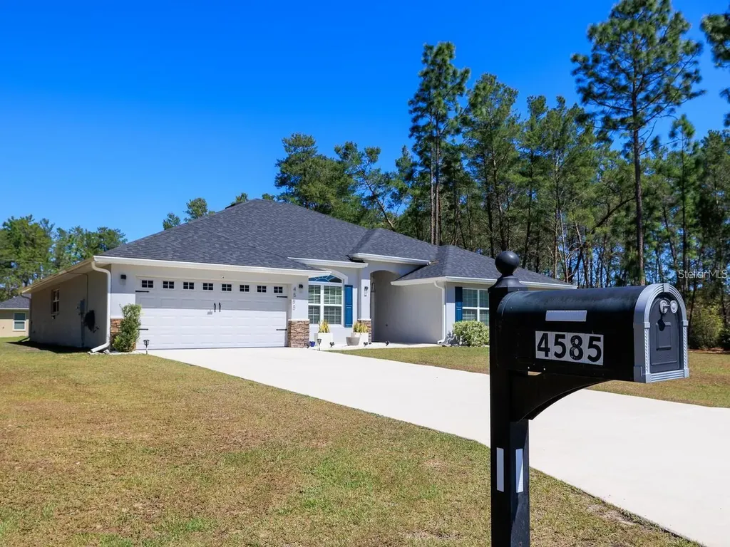 4585 SW 112th Lane Ocala FL 34476