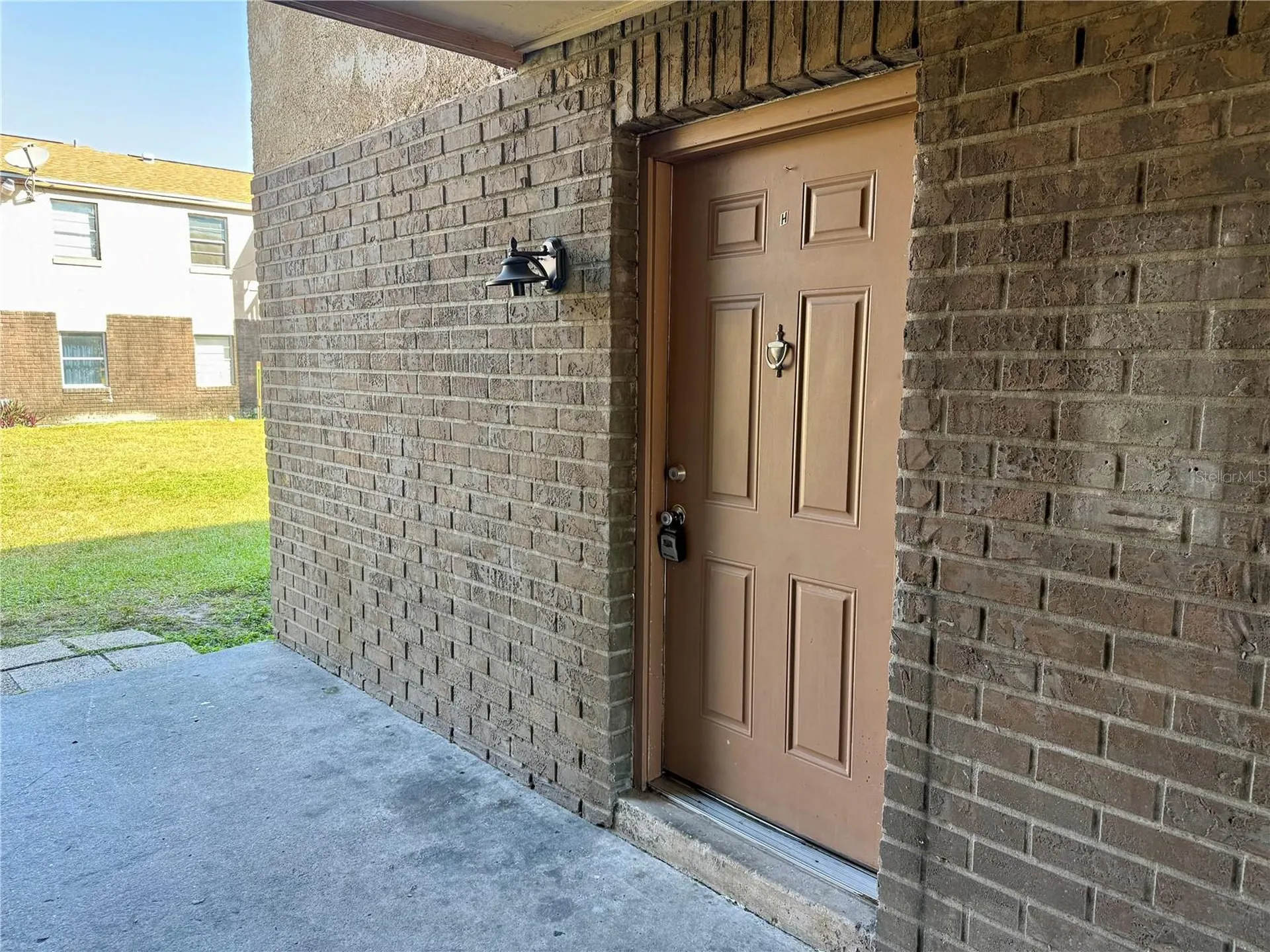 9013 Westchester Circle Tampa FL 33604