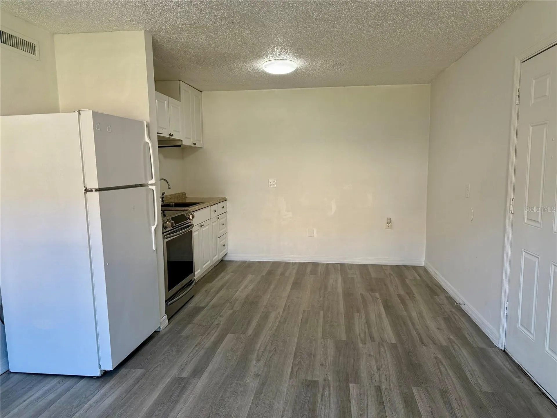 9013 Westchester Circle Tampa FL 33604