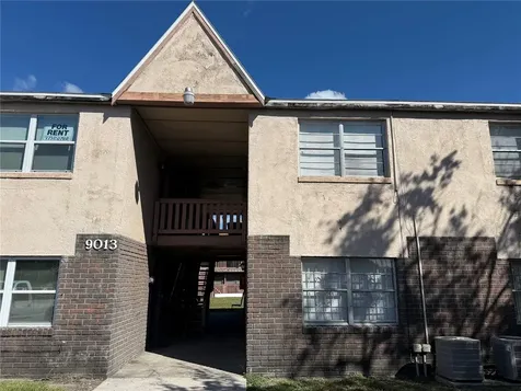 9013 Westchester Circle Tampa FL 33604