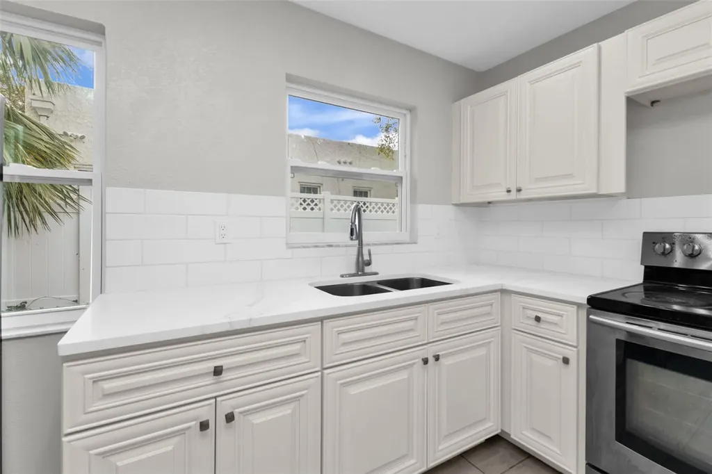 721 N Osprey Avenue Sarasota FL 34236