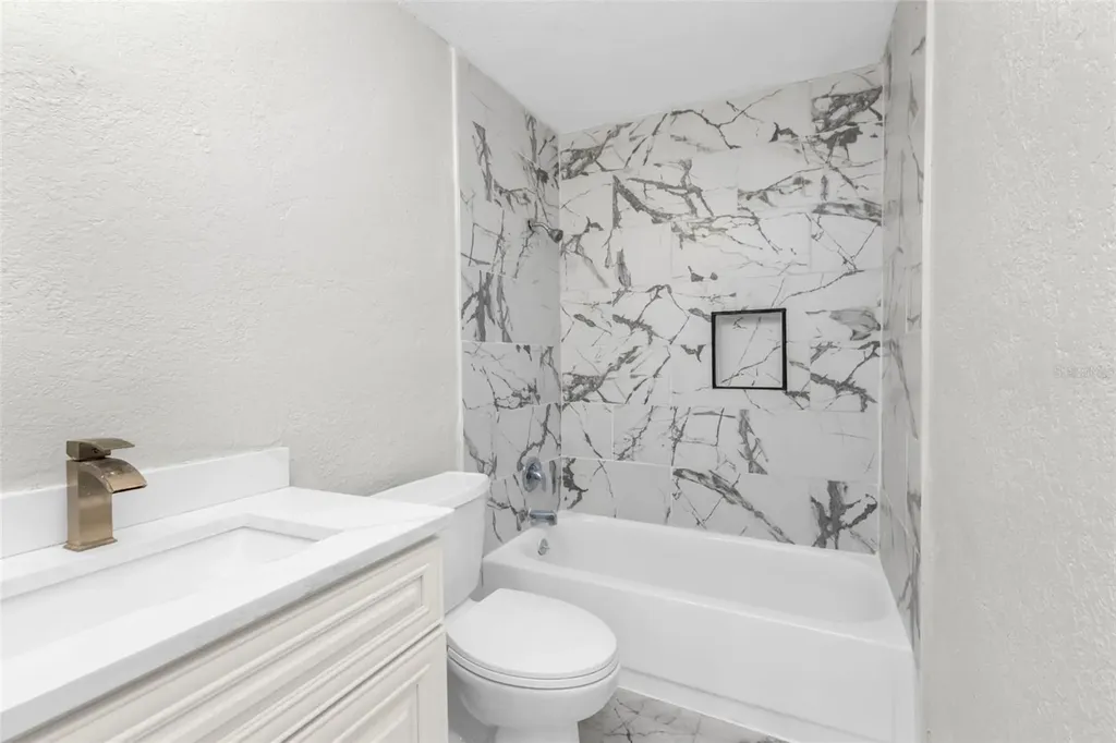 721 N Osprey Avenue Sarasota FL 34236