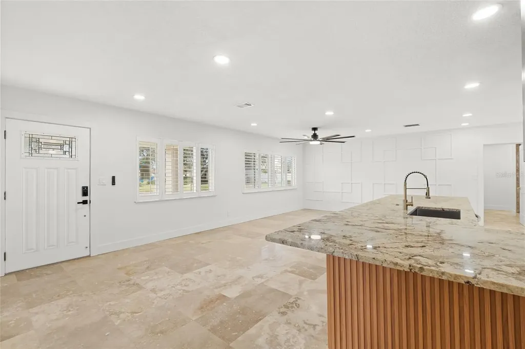 4681 Shore Acres Boulevard NE St Petersburg FL 33703