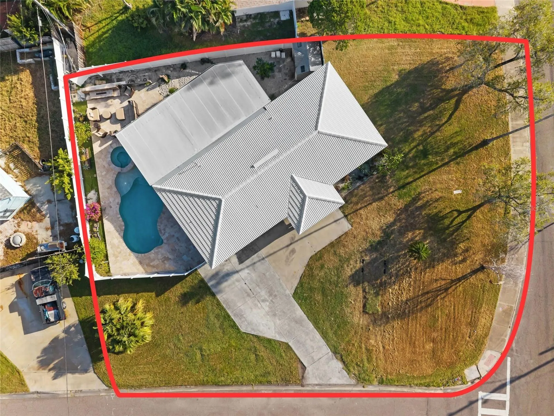4681 Shore Acres Boulevard NE St Petersburg FL 33703